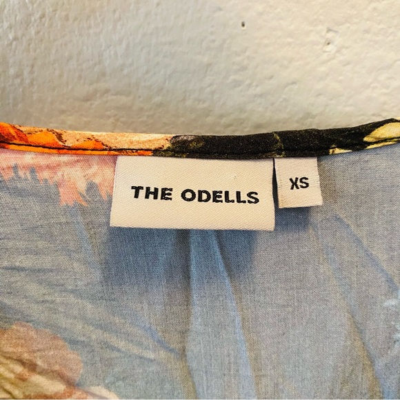 Anthro Odells Watercolor Top Floral Black - Picture 6 of 8